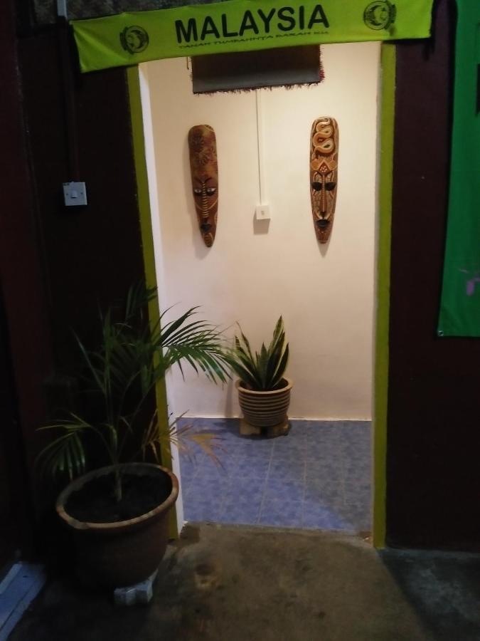 甘榜直落尼巴 Nazri Nipah Camp Pangkor酒店 外观 照片