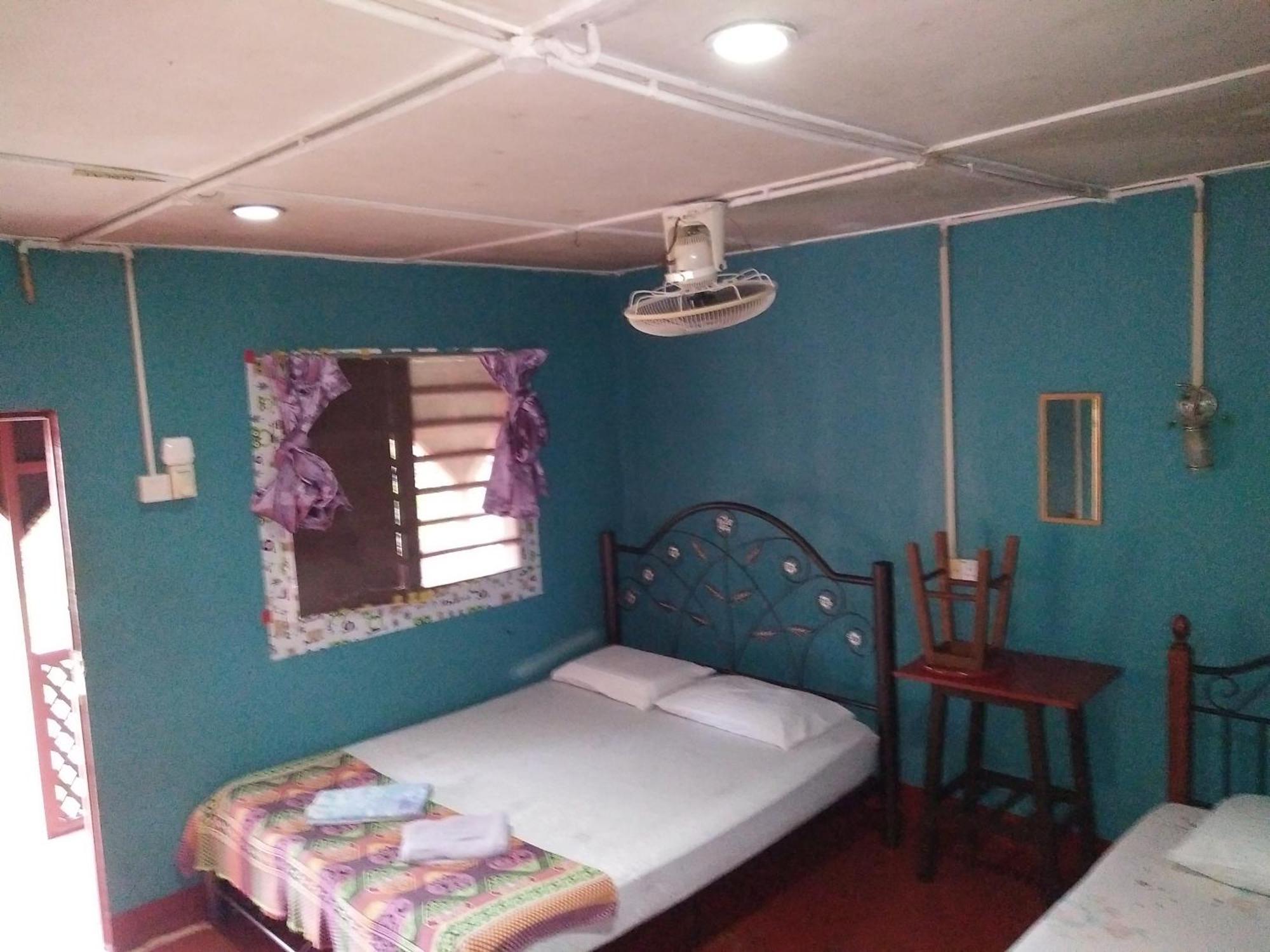 甘榜直落尼巴 Nazri Nipah Camp Pangkor酒店 客房 照片
