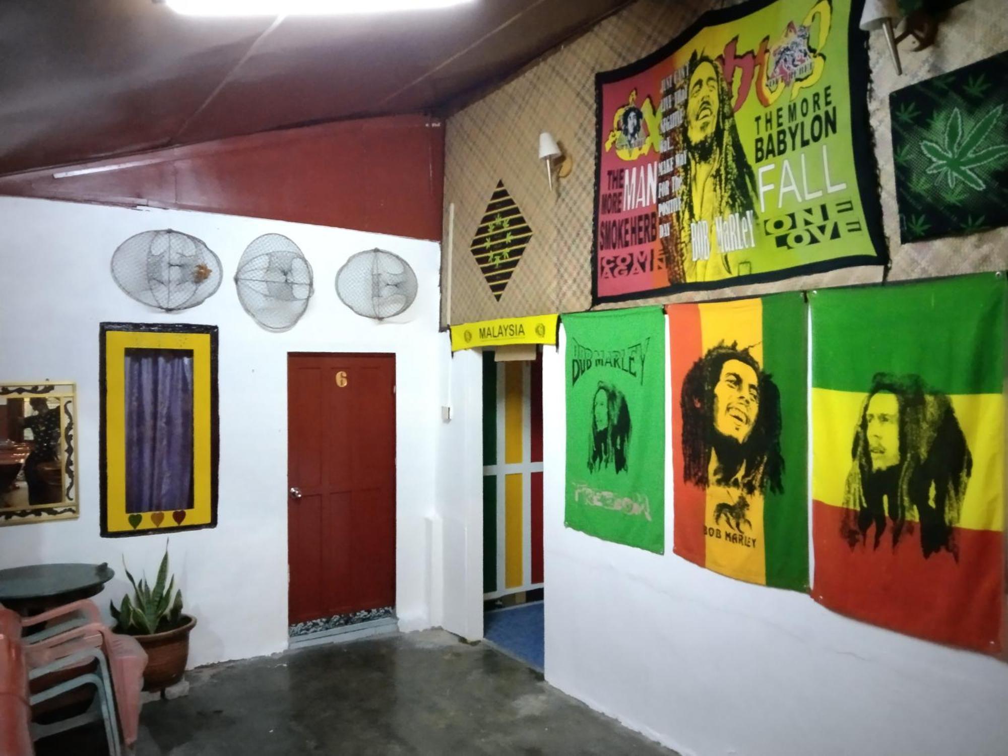 甘榜直落尼巴 Nazri Nipah Camp Pangkor酒店 客房 照片